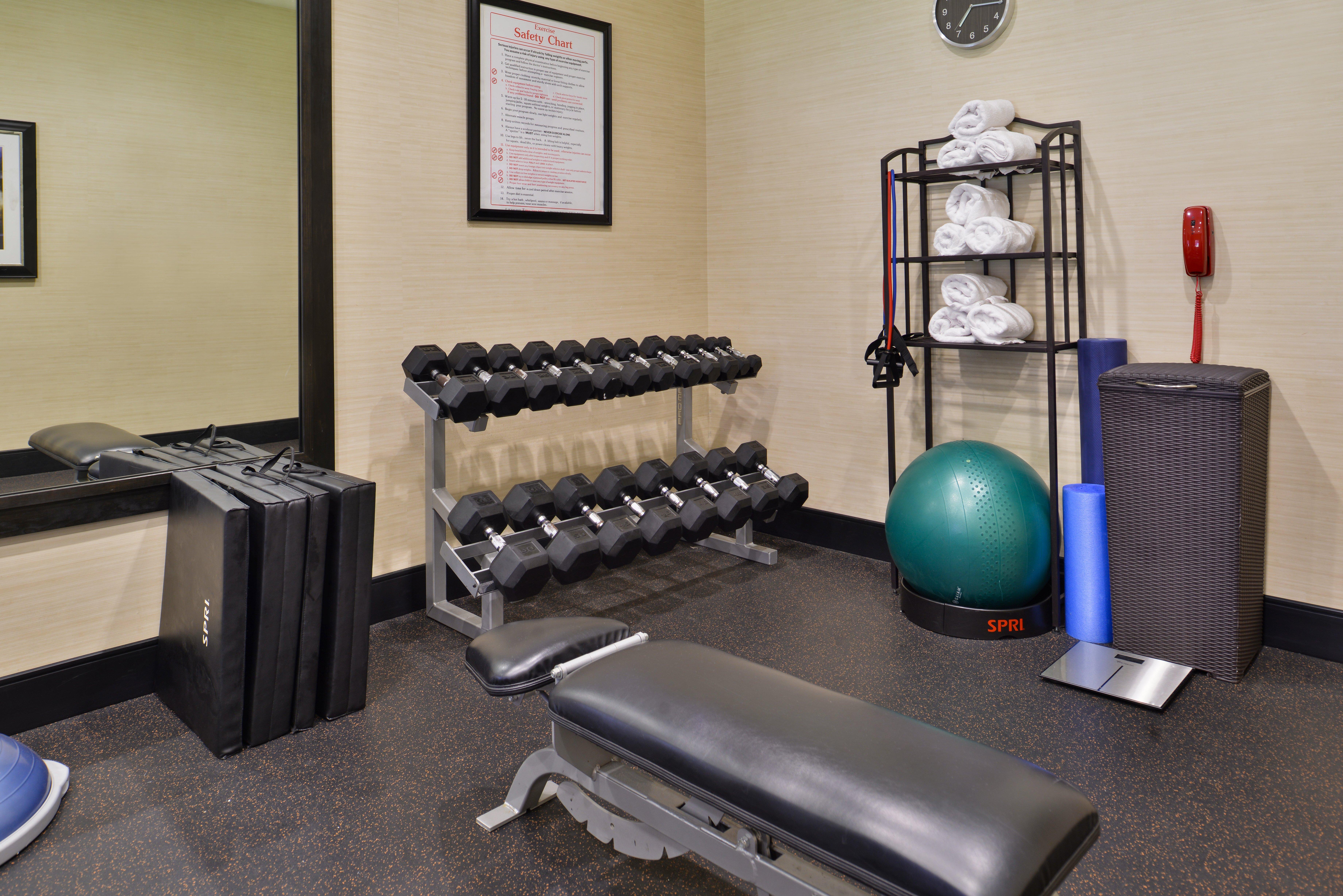 Holiday Inn Express Montgomery East I-85 By Ihg Exterior photo